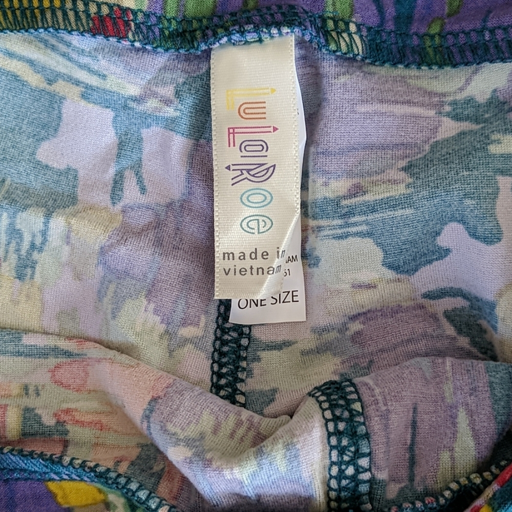 Lularoe one size multicolored legging - cute - Picture 2 of 2